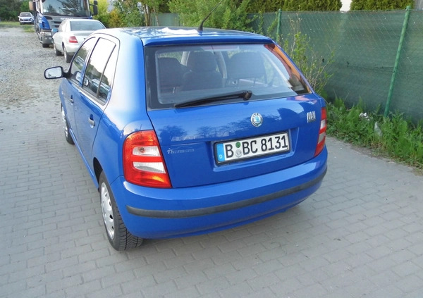 Skoda Fabia cena 4300 przebieg: 177000, rok produkcji 2003 z Wronki małe 232